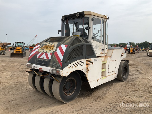 2006 Bomag BW24RH 8-Wheel Roller Pneumatic Roller - التقطيع جزازة/ ماكينات قطع الحشائش: صور 4 2006 Bomag BW24RH 8-Wheel Roller Pneumatic Roller - التقطيع جزازة/ ماكينات قطع الحشائش: صور 4