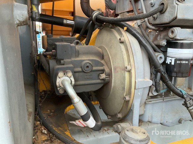 2008 Haulotte UHA20 4WD Diesel Articulating Boom Lift - رافعات سلة مفصلية: صور 2 2008 Haulotte UHA20 4WD Diesel Articulating Boom Lift - رافعات سلة مفصلية: صور 2