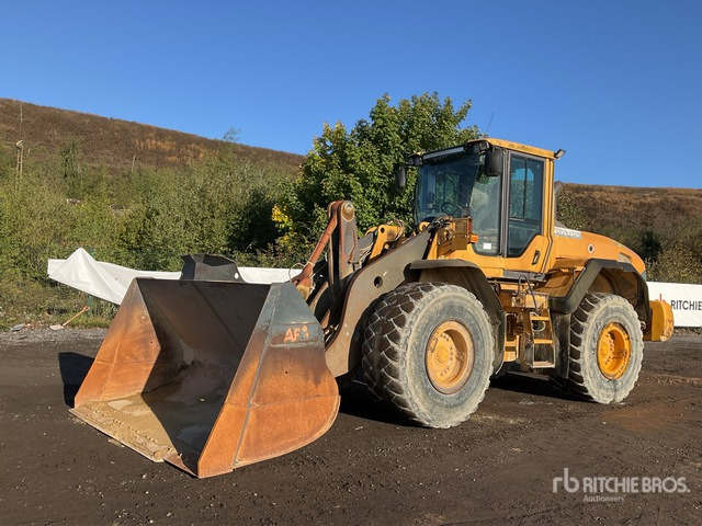 2012 Volvo L110G Wheel Loader - اللودر بعجل: صور 1 2012 Volvo L110G Wheel Loader - اللودر بعجل: صور 1