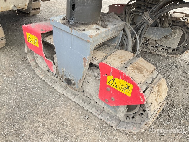 2012 Wirtgen W100Fi 2012 Wirtgen W100Fi Cold Planer Cold Planer - ماكينات لصقل الأسفلت: صور 5 2012 Wirtgen W100Fi 2012 Wirtgen W100Fi Cold Planer Cold Planer - ماكينات لصقل الأسفلت: صور 5