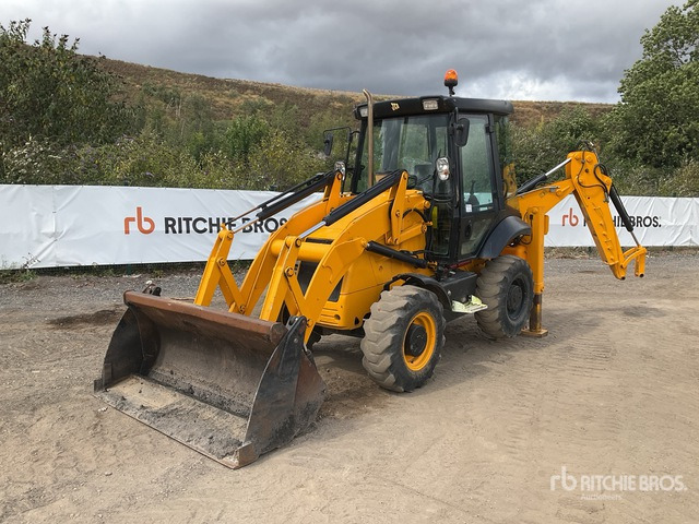 2013 JCB 2CX 4x4 Streetmaster MK3 Backhoe Loader - التقطيع جزازة/ ماكينات قطع الحشائش: صور 1 2013 JCB 2CX 4x4 Streetmaster MK3 Backhoe Loader - التقطيع جزازة/ ماكينات قطع الحشائش: صور 1