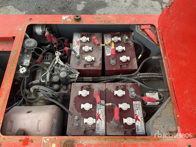 2014 Skyjack SJ12 Vertical Mast Lift - الرأسي رفع الصاري: صور 5 2014 Skyjack SJ12 Vertical Mast Lift - الرأسي رفع الصاري: صور 5