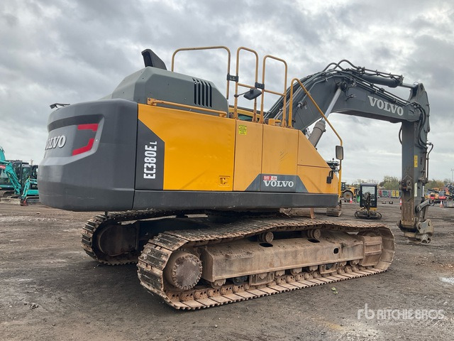 2014 Volvo EC380 EL Tracked Excavator - حفارات زحافة: صور 3 2014 Volvo EC380 EL Tracked Excavator - حفارات زحافة: صور 3