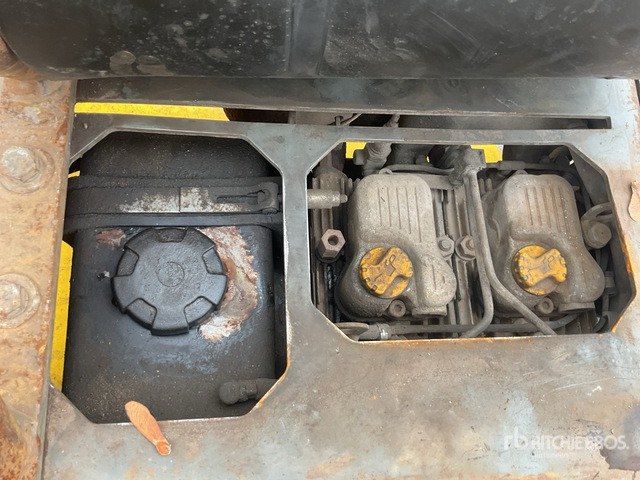 2014 Wacker Neuson Vibroplate DPU100-70 LES Vibratory Plate Compactor Vibratory Plate Compactor - صفائح اهتزازية: صور 5 2014 Wacker Neuson Vibroplate DPU100-70 LES Vibratory Plate Compactor Vibratory Plate Compactor - صفائح اهتزازية: صور 5