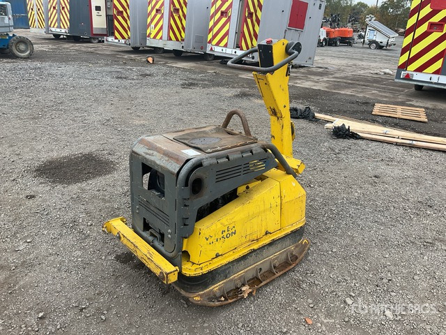 2014 Wacker Neuson Vibroplate DPU100-70 LES Vibratory Plate Compactor Vibratory Plate Compactor - صفائح اهتزازية: صور 1 2014 Wacker Neuson Vibroplate DPU100-70 LES Vibratory Plate Compactor Vibratory Plate Compactor - صفائح اهتزازية: صور 1