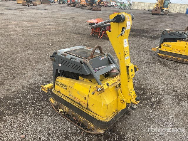 2014 Wacker Neuson Vibroplate DPU100-70LES Vibratory Plate Compactor Vibratory Plate Compactor - صفائح اهتزازية: صور 3 2014 Wacker Neuson Vibroplate DPU100-70LES Vibratory Plate Compactor Vibratory Plate Compactor - صفائح اهتزازية: صور 3