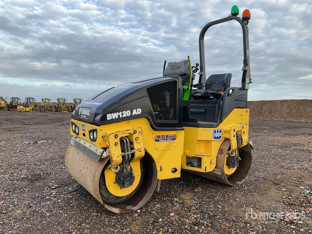 2015 Bomag 120AD-5 Double Drum Roller - مدحلة: صور 1 2015 Bomag 120AD-5 Double Drum Roller - مدحلة: صور 1