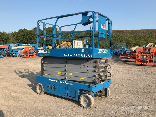 2015 Genie GS4047 Electric Scissor Lift - رافعات مقصية: صور 1 2015 Genie GS4047 Electric Scissor Lift - رافعات مقصية: صور 1