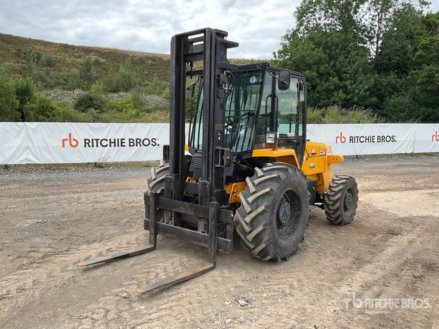 2015 JCB 926-4 2600 kg 4x4 Rough Terrain Forklift - شاحنات الطرق الوعرة: صور 4 2015 JCB 926-4 2600 kg 4x4 Rough Terrain Forklift - شاحنات الطرق الوعرة: صور 4