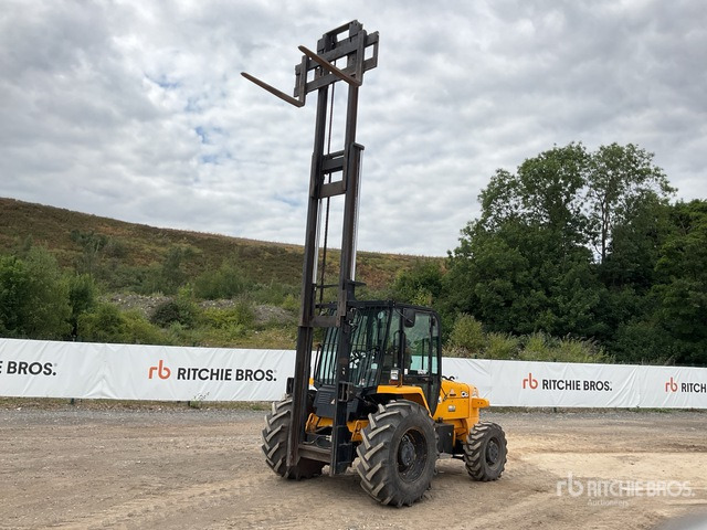 2015 JCB 926-4 2600 kg 4x4 Rough Terrain Forklift - شاحنات الطرق الوعرة: صور 2 2015 JCB 926-4 2600 kg 4x4 Rough Terrain Forklift - شاحنات الطرق الوعرة: صور 2
