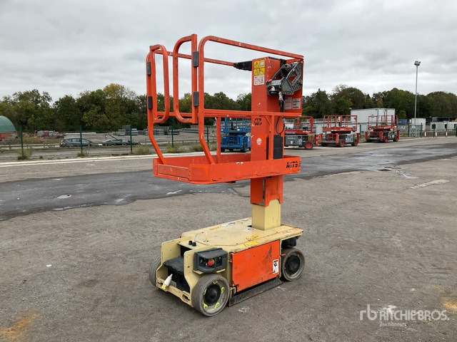 2015 JLG 1230ES Scissor Lift Vertical Mast Lift - الرأسي رفع الصاري: صور 2 2015 JLG 1230ES Scissor Lift Vertical Mast Lift - الرأسي رفع الصاري: صور 2