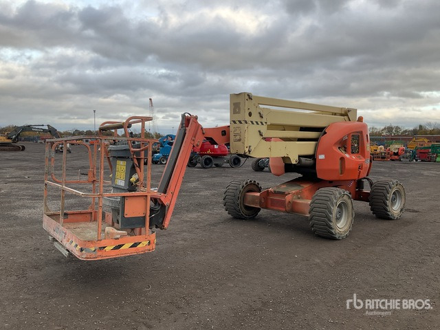 2015 JLG 450AJ 4WD Diesel Articulating Boom Lift - رافعات سلة مفصلية: صور 4 2015 JLG 450AJ 4WD Diesel Articulating Boom Lift - رافعات سلة مفصلية: صور 4