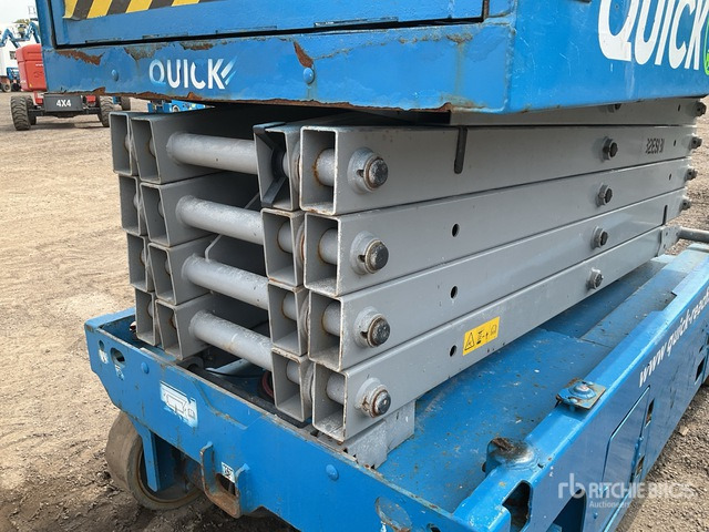 2016 Genie GS3246 Electric Scissor Lift - رافعات مقصية: صور 4 2016 Genie GS3246 Electric Scissor Lift - رافعات مقصية: صور 4