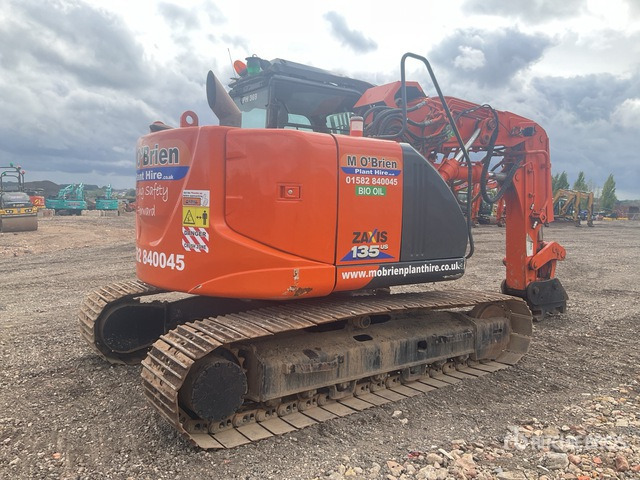 2016 Hitachi ZX135US-5B SRF Tunnel Spec Tracked Excavator - حفارات زحافة: صور 3 2016 Hitachi ZX135US-5B SRF Tunnel Spec Tracked Excavator - حفارات زحافة: صور 3