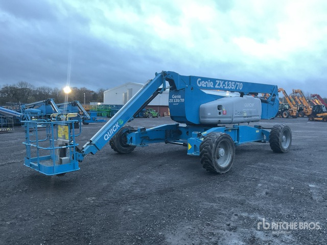 2017 Genie ZX135/70 4WD Diesel Articulating Boom Lift - رافعات سلة مفصلية: صور 3 2017 Genie ZX135/70 4WD Diesel Articulating Boom Lift - رافعات سلة مفصلية: صور 3