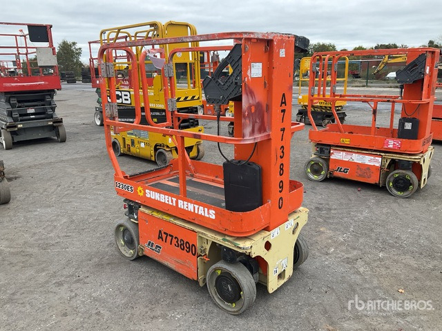 2017 JLG 1230ES Scissor Lift Vertical Mast Lift - الرأسي رفع الصاري: صور 4 2017 JLG 1230ES Scissor Lift Vertical Mast Lift - الرأسي رفع الصاري: صور 4