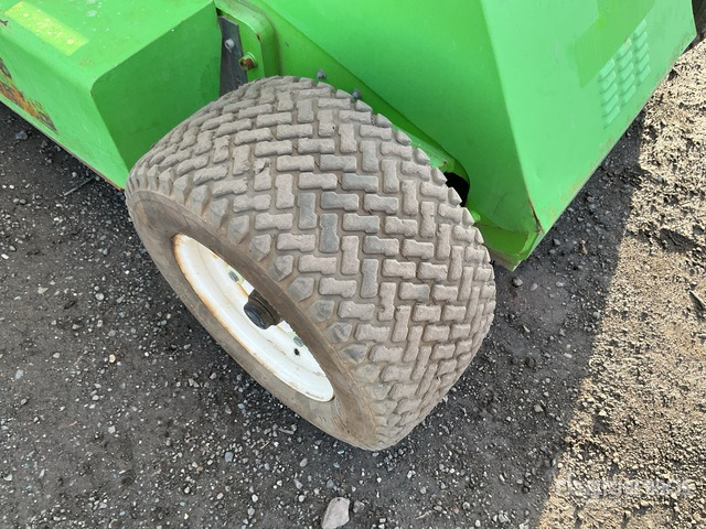 2017 Nifty-Lift HR12NDE 2WD Diesel Articulating Boom Lift - رافعات سلة مفصلية: صور 5 2017 Nifty-Lift HR12NDE 2WD Diesel Articulating Boom Lift - رافعات سلة مفصلية: صور 5