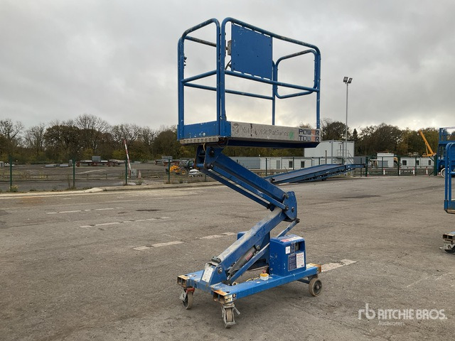 2017 Power Towers Scissor Lift - رافعات مقصية: صور 1 2017 Power Towers Scissor Lift - رافعات مقصية: صور 1
