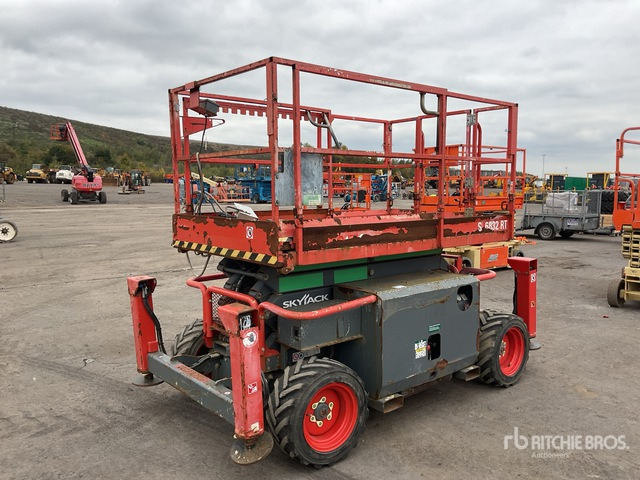 2017 Skyjack SJ6832RT 2017 Skyjack SJ6832 RT Scissor Lift Scissor Lift - رافعات مقصية: صور 1 2017 Skyjack SJ6832RT 2017 Skyjack SJ6832 RT Scissor Lift Scissor Lift - رافعات مقصية: صور 1