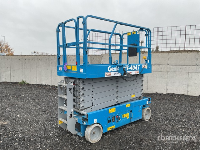 2019 Genie GS4047 2019 Genie GS4047 Scissor Lift Scissor Lift - رافعات مقصية: صور 1 2019 Genie GS4047 2019 Genie GS4047 Scissor Lift Scissor Lift - رافعات مقصية: صور 1