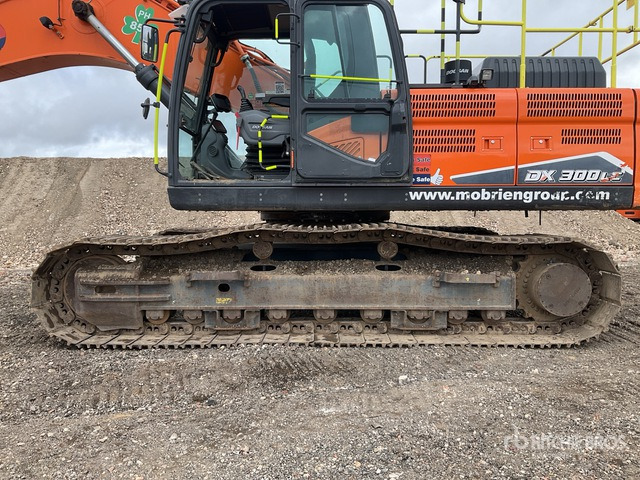 2022 Doosan DX300LC-7 Tracked Excavator - حفارات زحافة: صور 5 2022 Doosan DX300LC-7 Tracked Excavator - حفارات زحافة: صور 5
