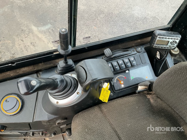 2022 JCB 16c-1 Mini Excavator: <6.6t - حفارة مصغرة: صور 5 2022 JCB 16c-1 Mini Excavator: <6.6t - حفارة مصغرة: صور 5