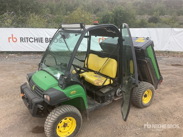 John Deere Gator Utility Vehicle - التقطيع جزازة/ ماكينات قطع الحشائش: صور 5 John Deere Gator Utility Vehicle - التقطيع جزازة/ ماكينات قطع الحشائش: صور 5