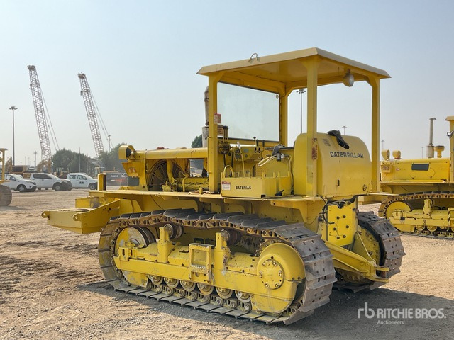 1968 Cat D6C - بلدوزر: صور 4 1968 Cat D6C - بلدوزر: صور 4
