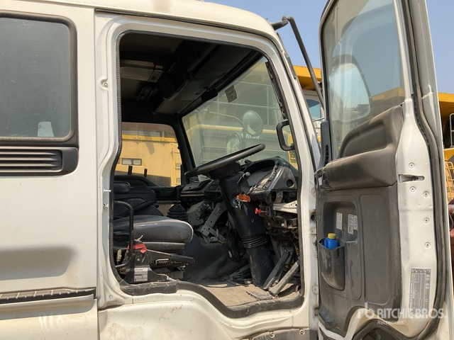 1999 Isuzu 6x4 Concrete Pump Truck - مضخة خرسانة: صور 3 1999 Isuzu 6x4 Concrete Pump Truck - مضخة خرسانة: صور 3