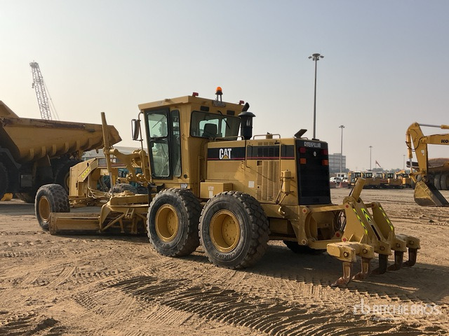 2001 Cat 140H Motor Grader - آلة تسوية الأرض: صور 2 2001 Cat 140H Motor Grader - آلة تسوية الأرض: صور 2