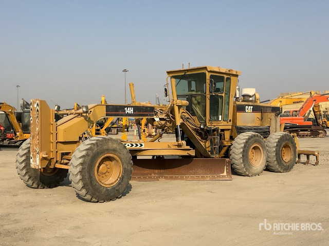 2005 Cat 14H - آلة تسوية الأرض: صور 2 2005 Cat 14H - آلة تسوية الأرض: صور 2