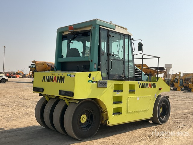 2007 Ammann AP240 8 Wheel Pneumatic Roller - مدحلة الأسفلت: صور 5 2007 Ammann AP240 8 Wheel Pneumatic Roller - مدحلة الأسفلت: صور 5