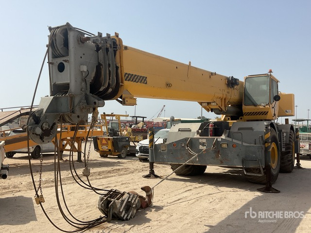 2007 Grove RT700E 55 ton 4x4x4 (Inoperable) Rough Terrain Crane - رافعة الطرق الوعرة: صور 2 2007 Grove RT700E 55 ton 4x4x4 (Inoperable) Rough Terrain Crane - رافعة الطرق الوعرة: صور 2