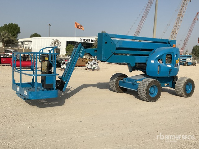 2007 JLG 450AJ 4WD Diesel Articulating Boom Lift - رافعات سلة مفصلية: صور 2 2007 JLG 450AJ 4WD Diesel Articulating Boom Lift - رافعات سلة مفصلية: صور 2