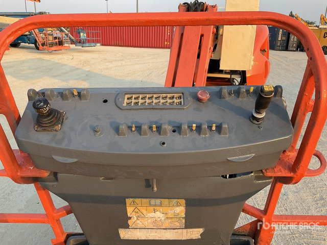2007 JLG 450AJ 4WD Diesel Articulating Boom Lift - رافعات سلة مفصلية: صور 5 2007 JLG 450AJ 4WD Diesel Articulating Boom Lift - رافعات سلة مفصلية: صور 5