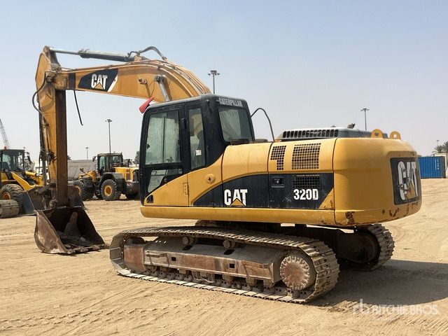 2008 Cat 320D - حفارات زحافة: صور 3 2008 Cat 320D - حفارات زحافة: صور 3
