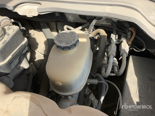 2008 Ford F550 XL Super Duty 4x4 Service Truck - سيارة بلدية: صور 5 2008 Ford F550 XL Super Duty 4x4 Service Truck - سيارة بلدية: صور 5