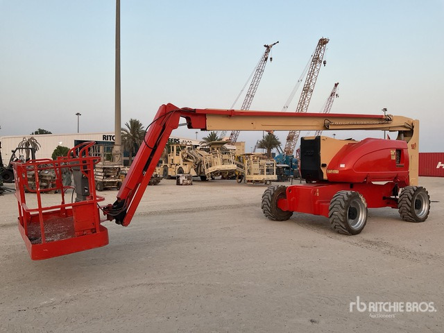2010 JLG 800AJ 4WD Diesel Articulating Boom Lift - رافعات سلة مفصلية: صور 1 2010 JLG 800AJ 4WD Diesel Articulating Boom Lift - رافعات سلة مفصلية: صور 1
