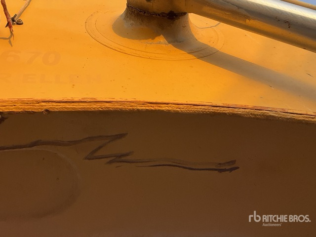 2011 Cat 374DL - حفارات زحافة: صور 4 2011 Cat 374DL - حفارات زحافة: صور 4