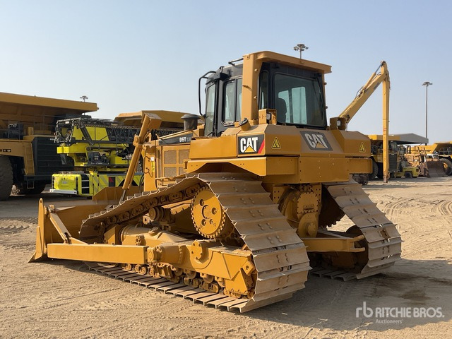 2011 Cat D6TLGP - بلدوزر: صور 3 2011 Cat D6TLGP - بلدوزر: صور 3