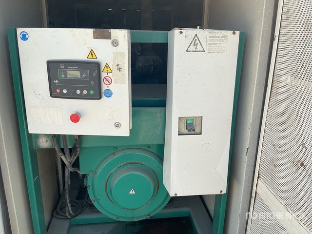 2011 Cummins 385 kVA Skid-Mounted Generator Set - مجموعة المولدات: صور 4 2011 Cummins 385 kVA Skid-Mounted Generator Set - مجموعة المولدات: صور 4