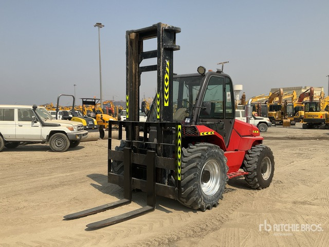 2012 Manitou M-X50-4 4x4 Rough Terrain Forklift - شاحنات الطرق الوعرة: صور 2 2012 Manitou M-X50-4 4x4 Rough Terrain Forklift - شاحنات الطرق الوعرة: صور 2
