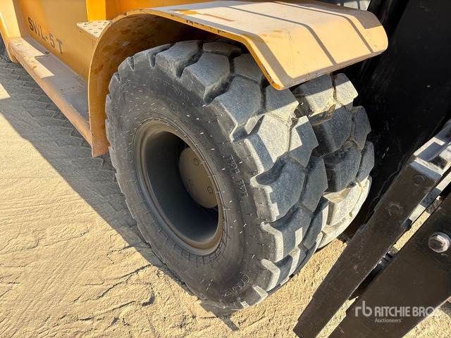 2013 Hyundai 50DF-7 5 ton Forklift - رافعة شوكية ديزل: صور 4 2013 Hyundai 50DF-7 5 ton Forklift - رافعة شوكية ديزل: صور 4