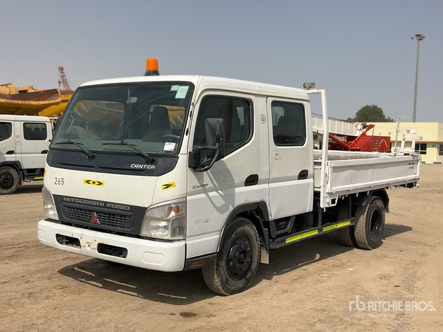 2014 Mitsubishi 4x2 Crew Cab Flatbed Truck - شاحنات مسطحة: صور 2 2014 Mitsubishi 4x2 Crew Cab Flatbed Truck - شاحنات مسطحة: صور 2