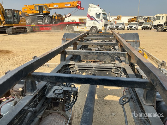 2015 Isuzu LK66YWA 4x2 Cab and Chassis - الشاسيه شاحنة: صور 5 2015 Isuzu LK66YWA 4x2 Cab and Chassis - الشاسيه شاحنة: صور 5