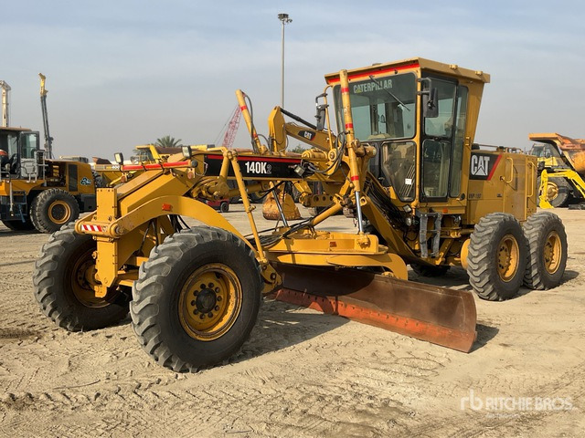 2017 Cat 140K Motor Grader - آلة تسوية الأرض: صور 1 2017 Cat 140K Motor Grader - آلة تسوية الأرض: صور 1