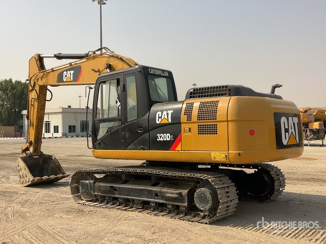 2018 Cat 320D2 - حفارات زحافة: صور 3 2018 Cat 320D2 - حفارات زحافة: صور 3