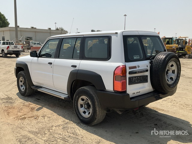 2018 Nissan Patrol GL 4x4 SUV - سيارة دفع رباعي: صور 4 2018 Nissan Patrol GL 4x4 SUV - سيارة دفع رباعي: صور 4