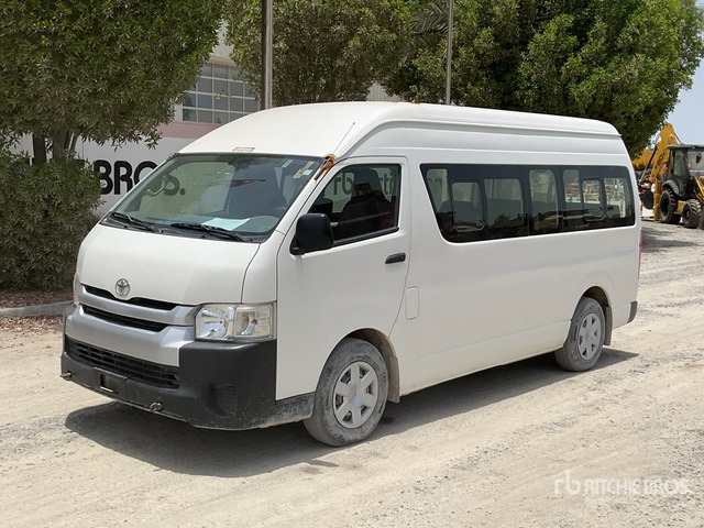 2018 Toyota Hiace High Roof 4x2 16-Seat Mini Bus - حافلة: صور 1 2018 Toyota Hiace High Roof 4x2 16-Seat Mini Bus - حافلة: صور 1
