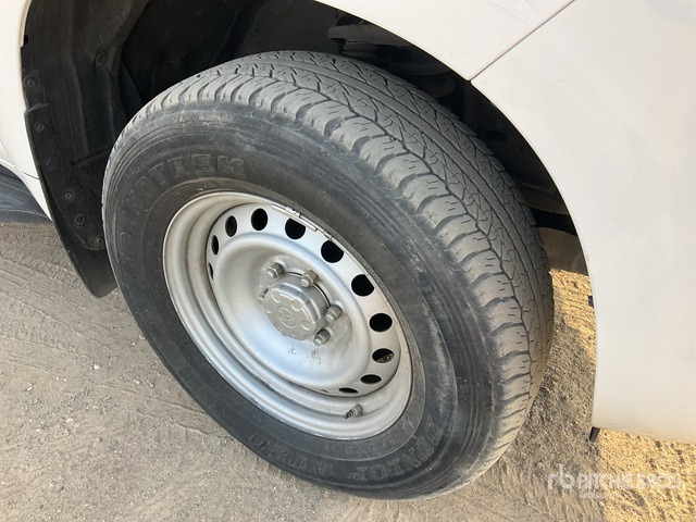 2018 Toyota Prado TX 150L 4x4 SUV - سيارة دفع رباعي: صور 5 2018 Toyota Prado TX 150L 4x4 SUV - سيارة دفع رباعي: صور 5